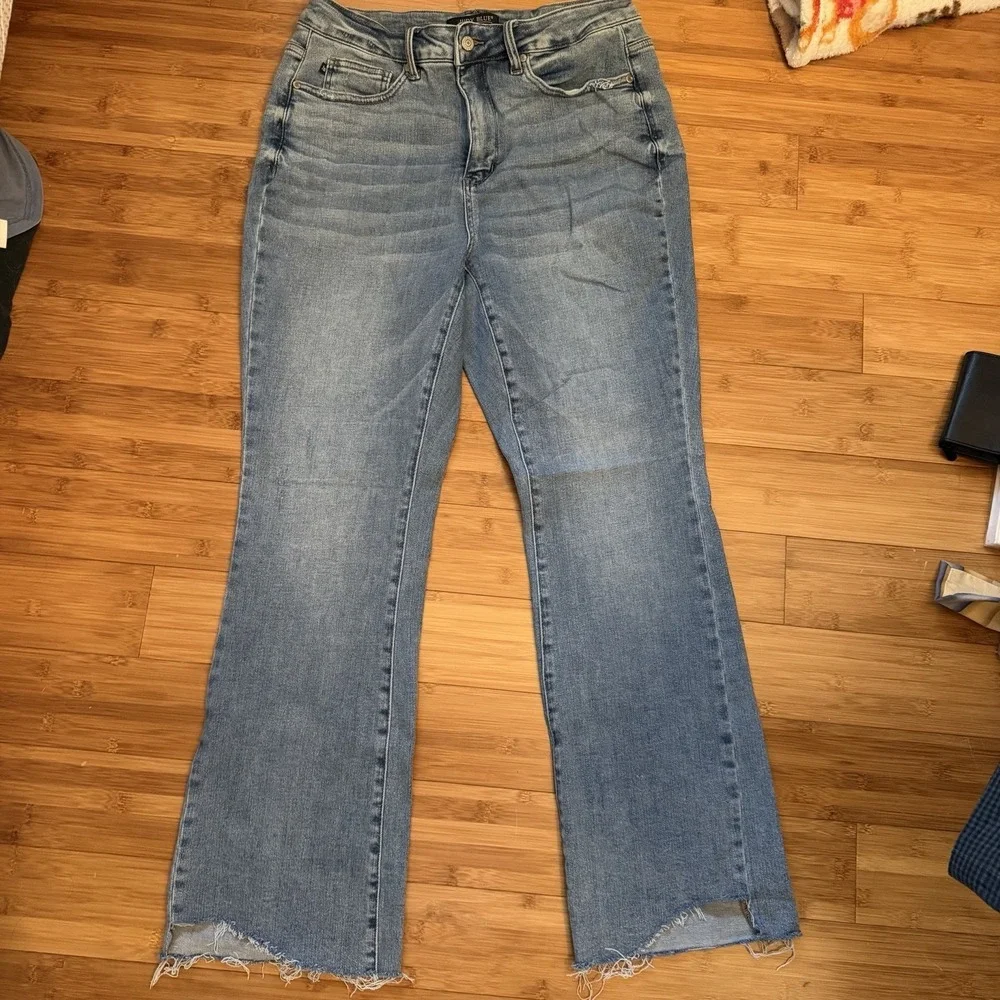 Judy Blue Slim Boot Cut Jeans Womens 14W Light Wash Raw Hem Stretch Denim